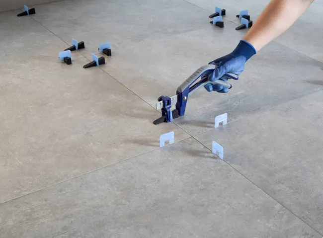 Alicate Ergonómico para Sistema de Nivelación de Baldosas – PEYGRAN - Imagen 4