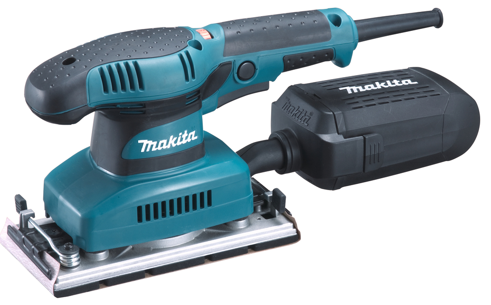 Lijadora orbital Makita BO3711 de 190W con velocidad variable y base de 93x185 mm para acabados de precisión.